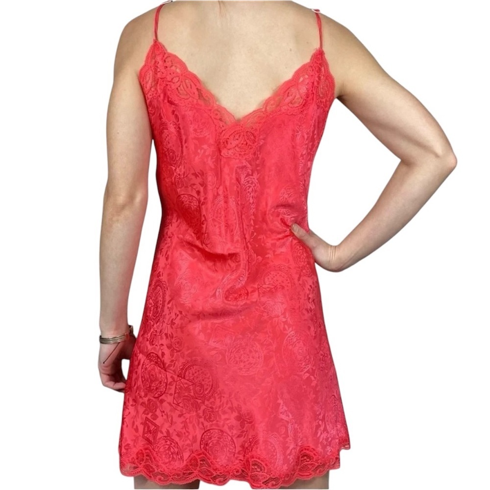 Vintage Victorias Secret Slip - Picture 4 of 5